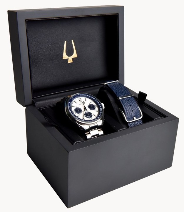 Bild von Bulova Lunar Pilot Panda Chronograph