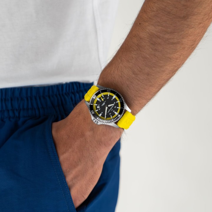 Bild von Hamilton Khaki Navy Scuba Auto