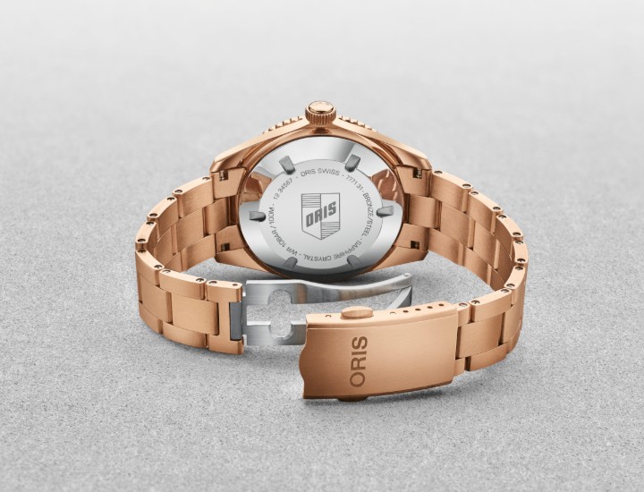 Bild von Oris Divers Sixty-Five ‘Cotton Candy’