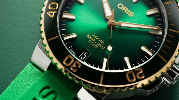 Bild von Oris Aquis Date Calibre 400