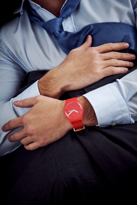 Bild von Swatch P(E/A)NSE-MOI