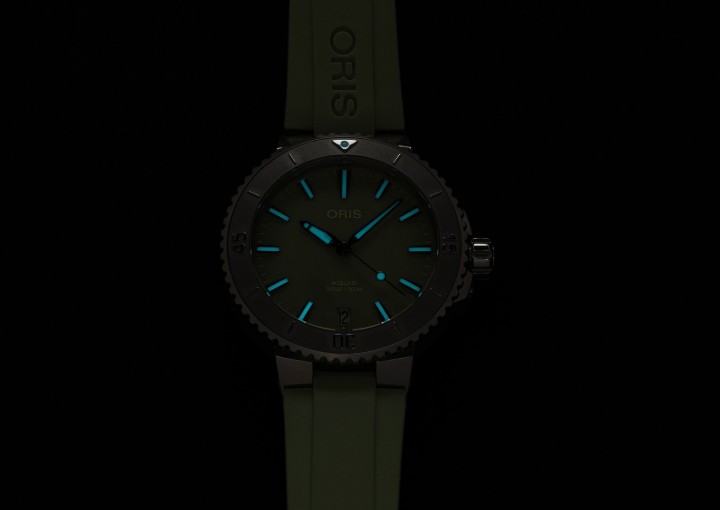 Bild von Oris Aquis Date