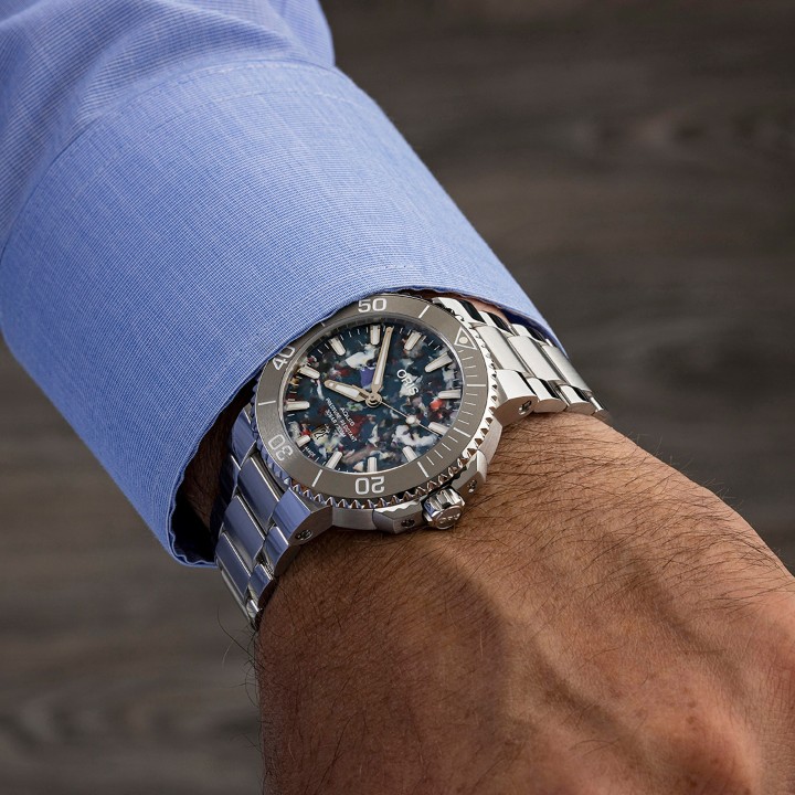 Bild von Oris Aquis Date Upcycle