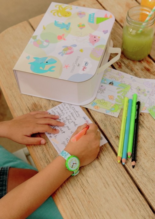 Bild von Flik Flak Color In Neon