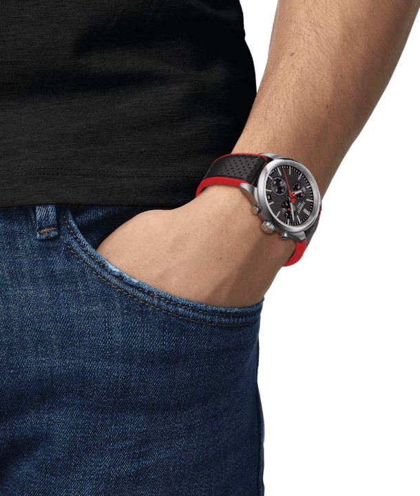 Bild von Tissot PR 100 Chronograph Vuelta Edition 2024