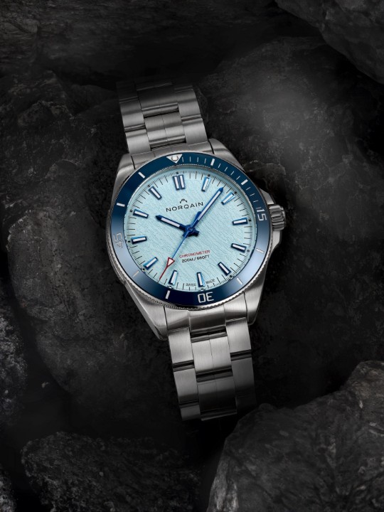 Bild von NORQAIN Adventure Neverest Glacier Ice Blue Limited Edition
