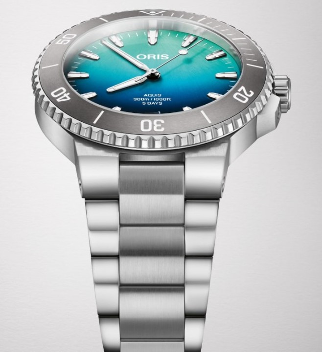 Bild von Oris Aquis Date Great Barrier Reef Limited Edition IV