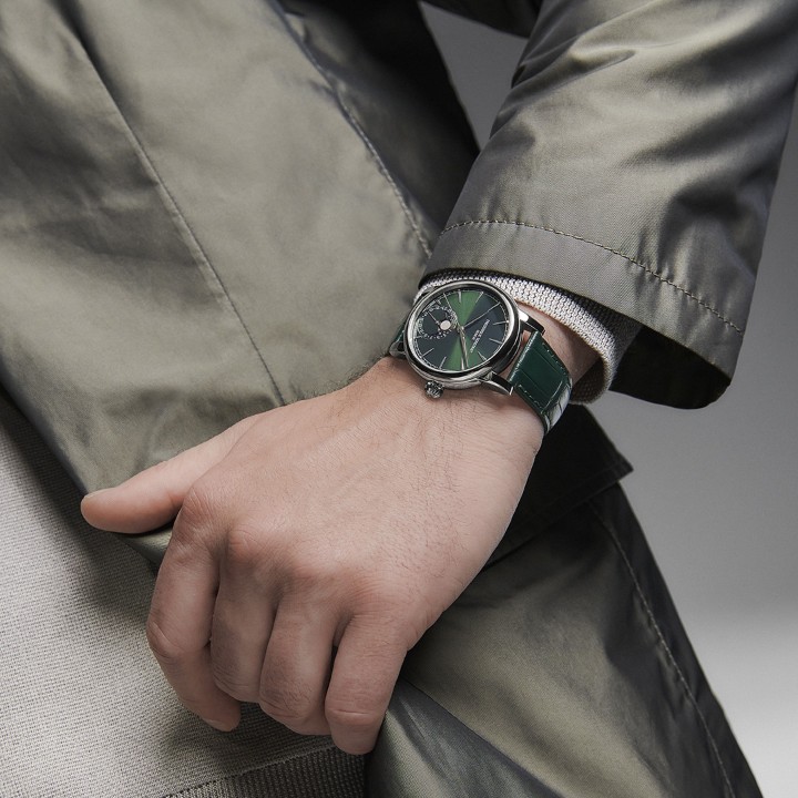 Bild von Frederique Constant Classic Date Manufacture