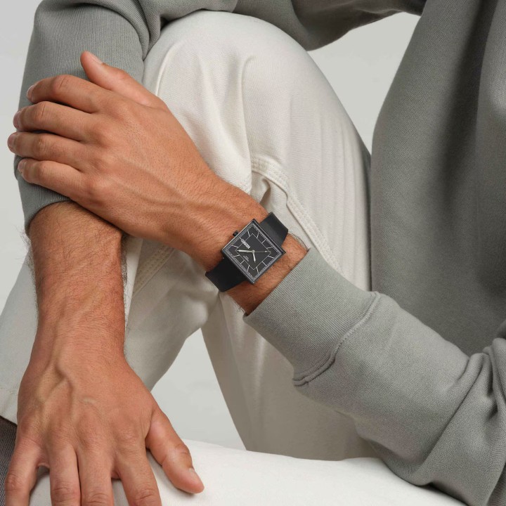 Bild von Swatch What If...Blackagain?