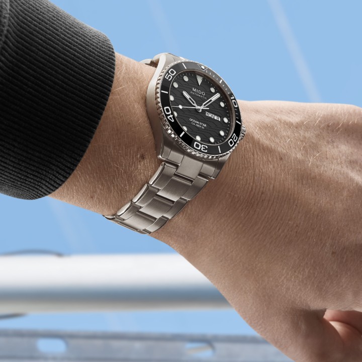 Bild von Mido Ocean Star 200C Titanium