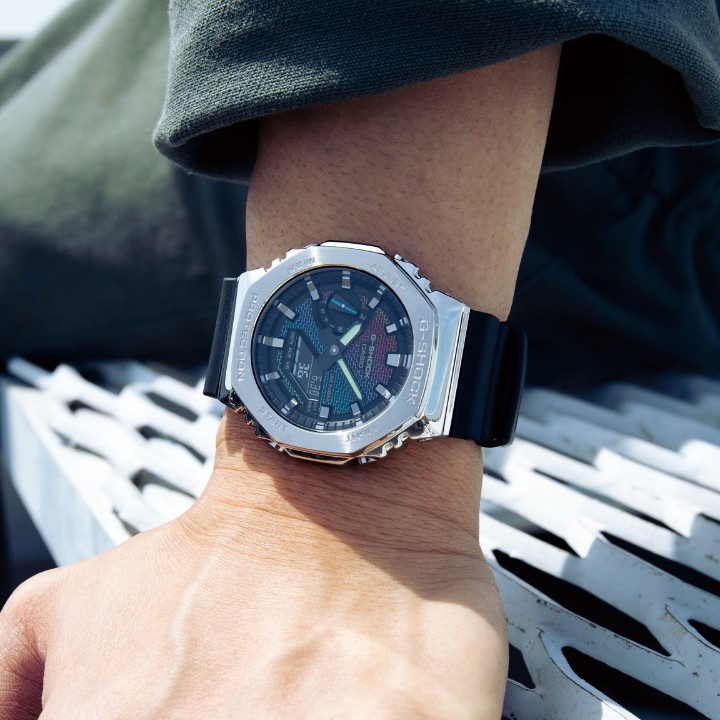 Bild von Casio G-Shock G-Steel Rainbow Brick Wall Series