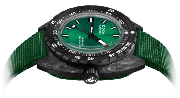 Bild von Doxa SUB 300 Carbon Sea Emerald