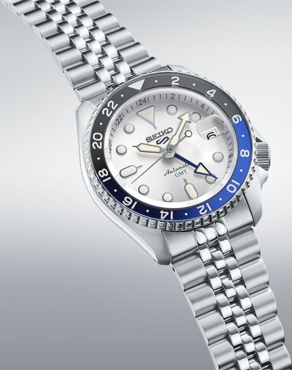Bild von Seiko 5 Sports SKX Series