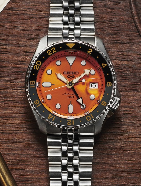Bild von Seiko 5 Sports 'Mikan Orange' GMT
