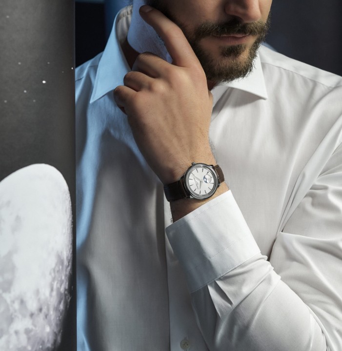 Bild von Frederique Constant Classics Moneta Moonphase