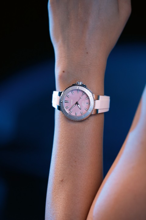 Bild von Oris Aquis Date