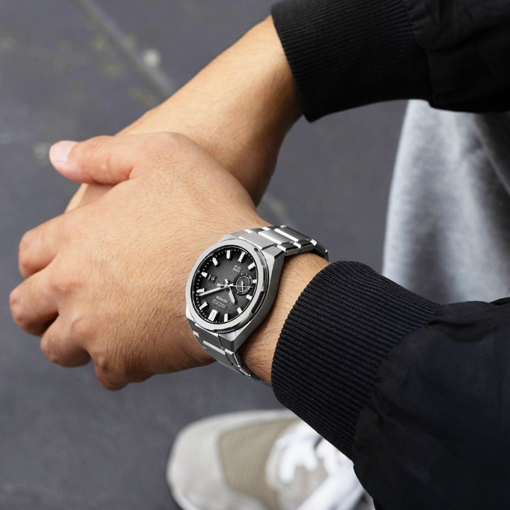 Bild von Seiko Astron GPS Solar