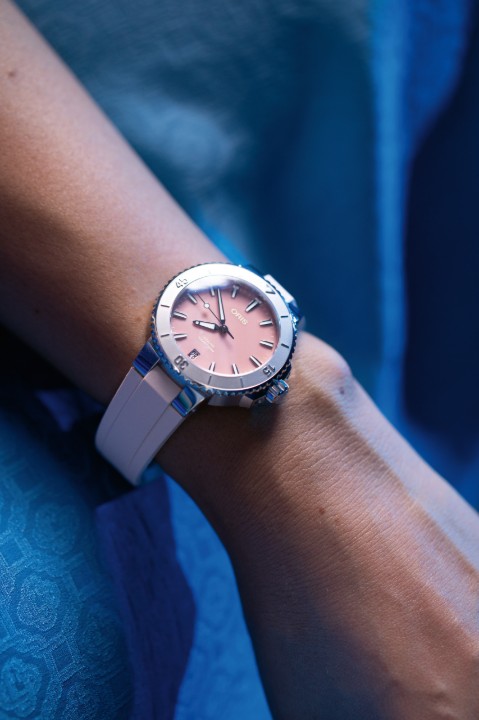 Bild von Oris Aquis Date
