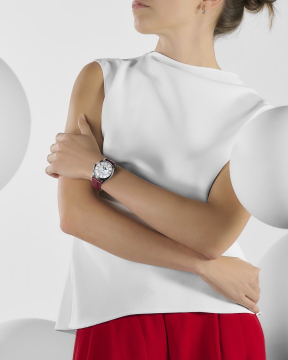 Bild von Frederique Constant Classics Elegance Luna