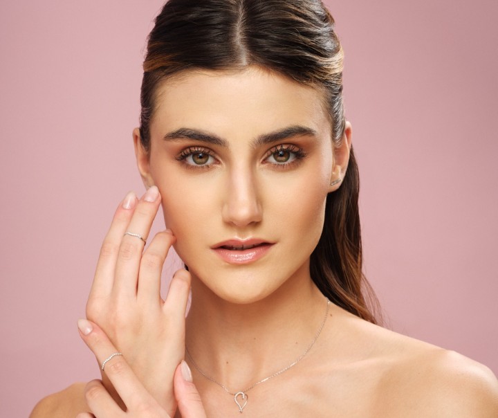 Bild von Ring LOEE Essence aus Weißgold mit Diamanten