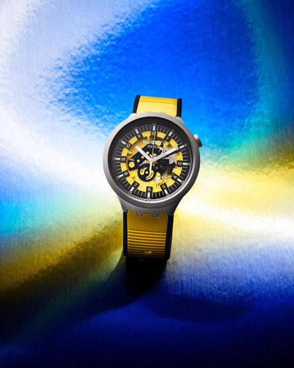 Bild von Swatch Bolden Yellow
