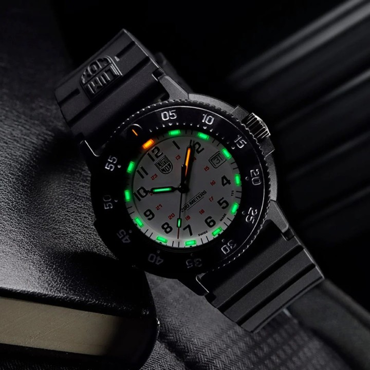 Bild von Luminox Original Navy SEAL 3000 Series