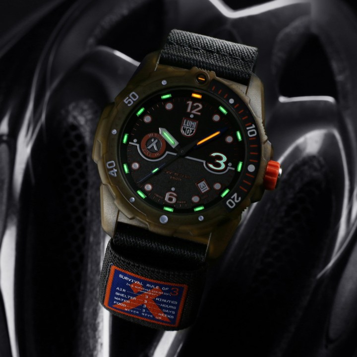 Bild von Luminox Bear Grylls Survival Sea 3720 Eco Series