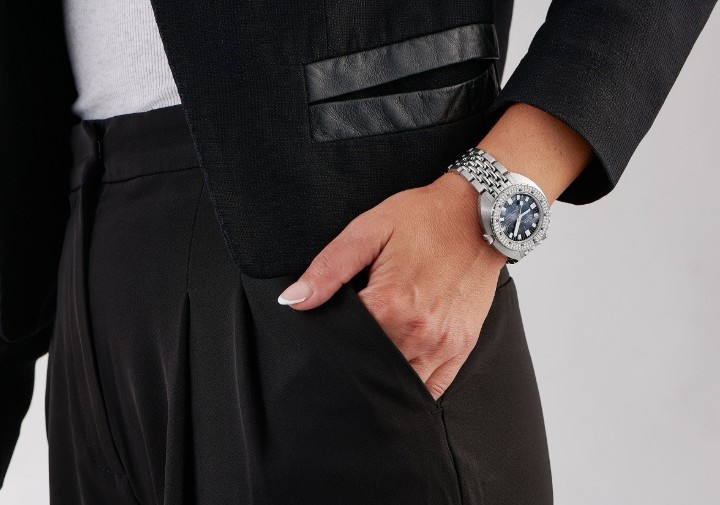 Bild von Doxa SUB 200T Diamonds Sharkhunter
