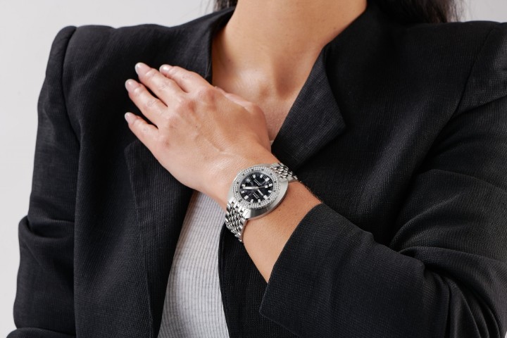 Bild von Doxa SUB 200T Diamonds Sharkhunter