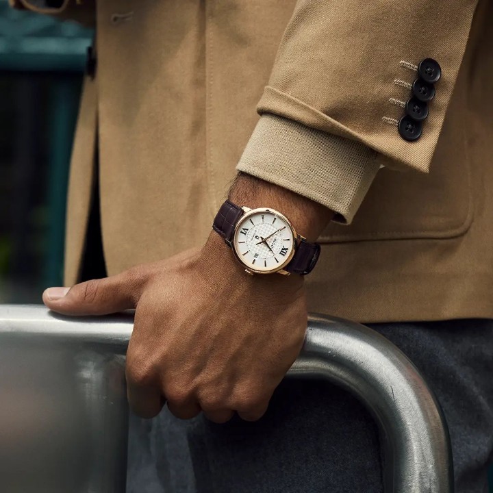Bild von Bulova Hudson