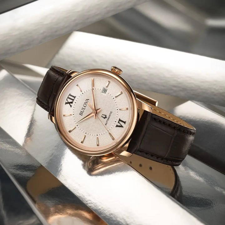 Bild von Bulova Hudson