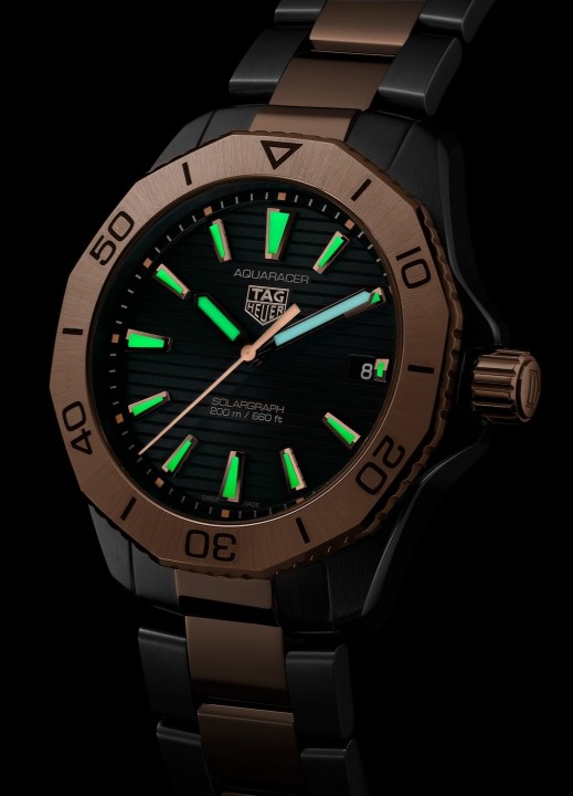 Bild von Tag Heuer Aquaracer Professional 200 Solargraph