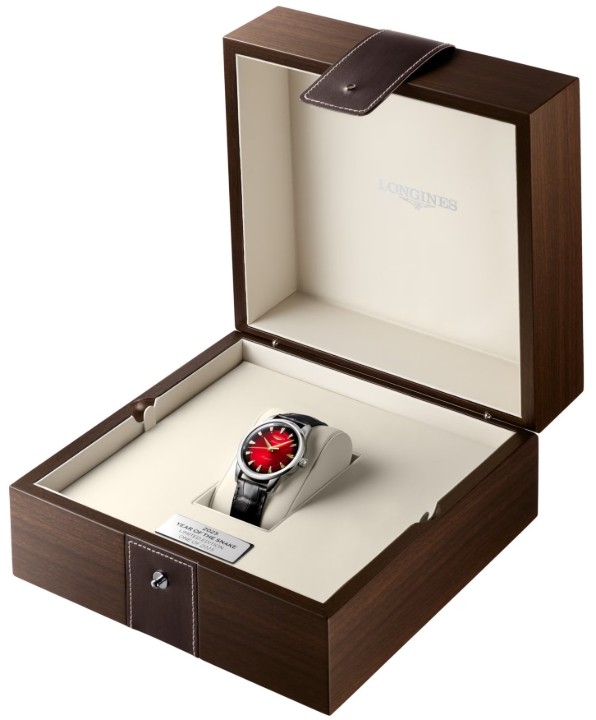 Bild von Longines Conquest Heritage Year of the Snake Limited Edition