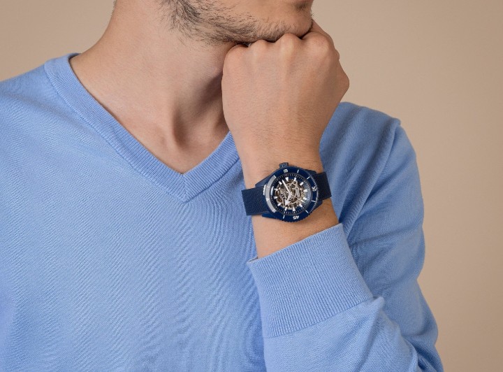 Bild von Rado Captain Cook High-Tech Ceramic Skeleton
