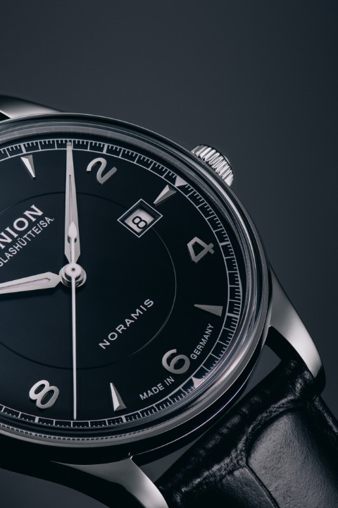Bild von Union Glashütte Noramis Date