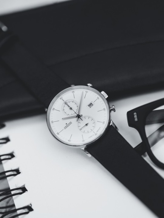Bild von Junghans Form C