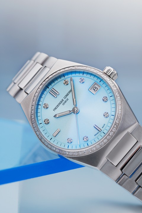 Bild von Frederique Constant Highlife Ladies Quartz