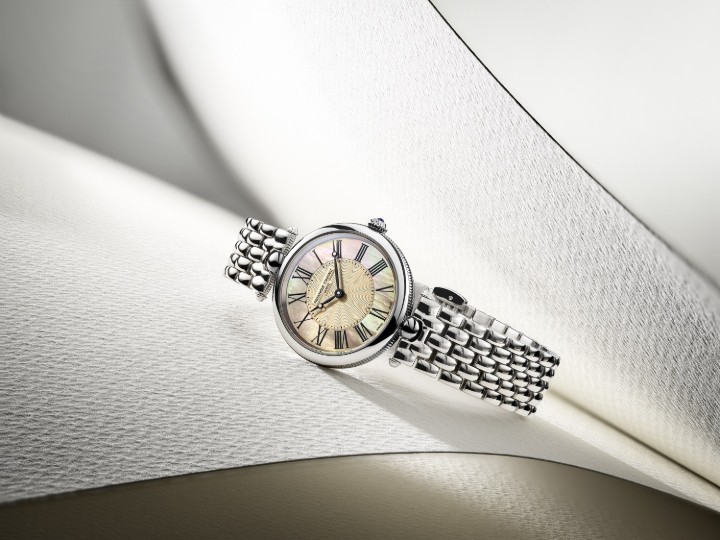 Bild von Frederique Constant Classics Art Deco Round