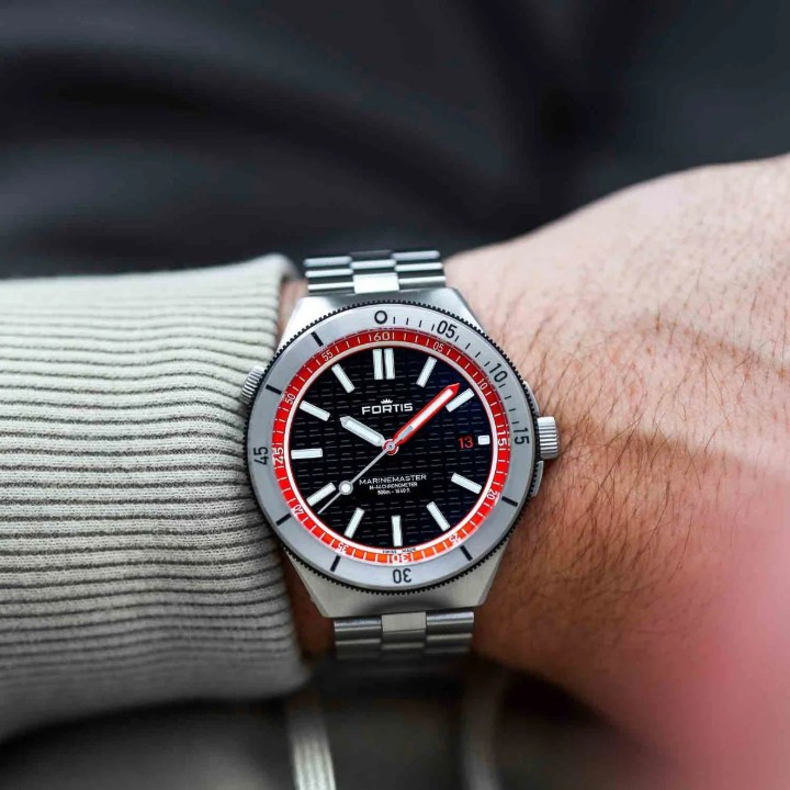 Bild von Fortis Marinemaster M-44 Amber Orange
