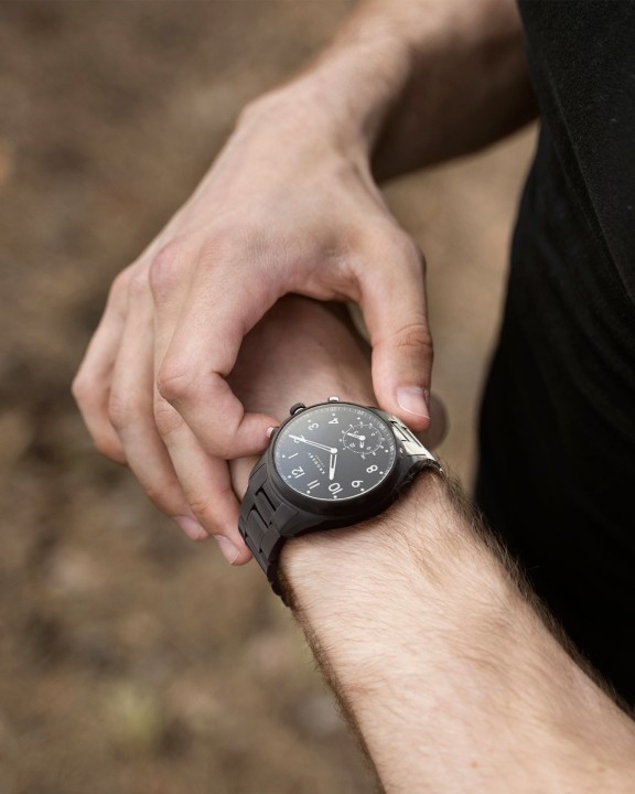 Bild von Kronaby Apex 43 Black