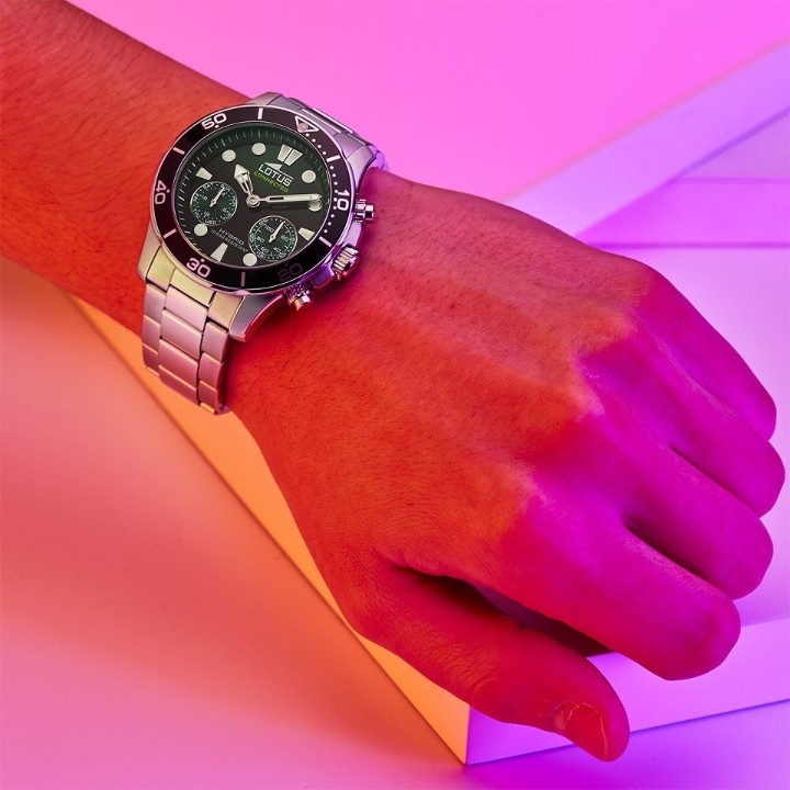 Bild von Lotus Connected