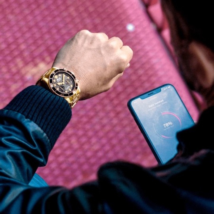 Bild von Lotus Connected