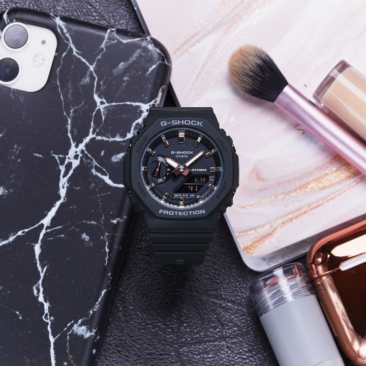 Bild von Casio G-Shock Mini Carbon Core Guard