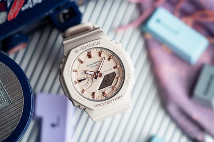 Bild von Casio G-Shock Mini Carbon Core Guard