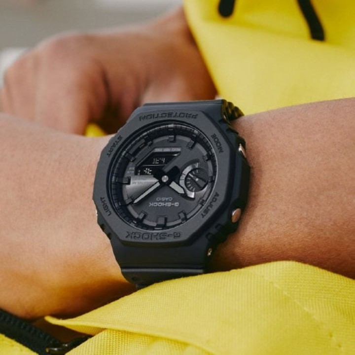 Bild von Casio G-Shock Carbon Core Guard Tough Solar Bluetooth