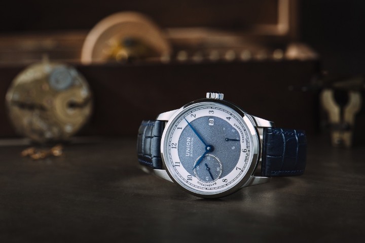 Bild von Union Glashütte 1893 Johannes Dürrstein Edition Power Reserve
