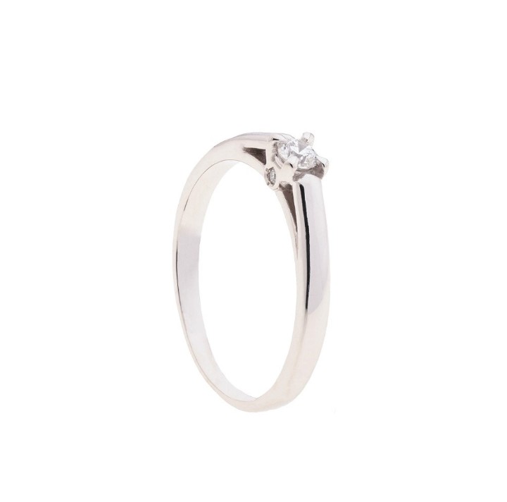 Bild von Ring LOEE aus Weißgold mit Diamanten
