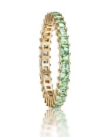 Produktdetails anzeigen - Ring LOEE aus Gelbgold mit Multisaphiren Bild von Ring LOEE aus Gelbgold mit Multisaphiren