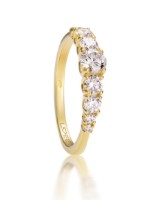 Produktdetails anzeigen - Ring LOEE Glare aus Gelbgold mit Diamanten Bild von Ring LOEE Glare aus Gelbgold mit Diamanten