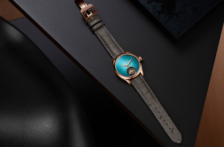 Bild von H. Moser & Cie Endeavour Tourbillon Concept Turquoise Enamel